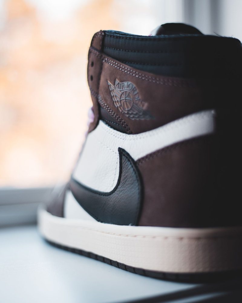 Air Jordan 4 Retro